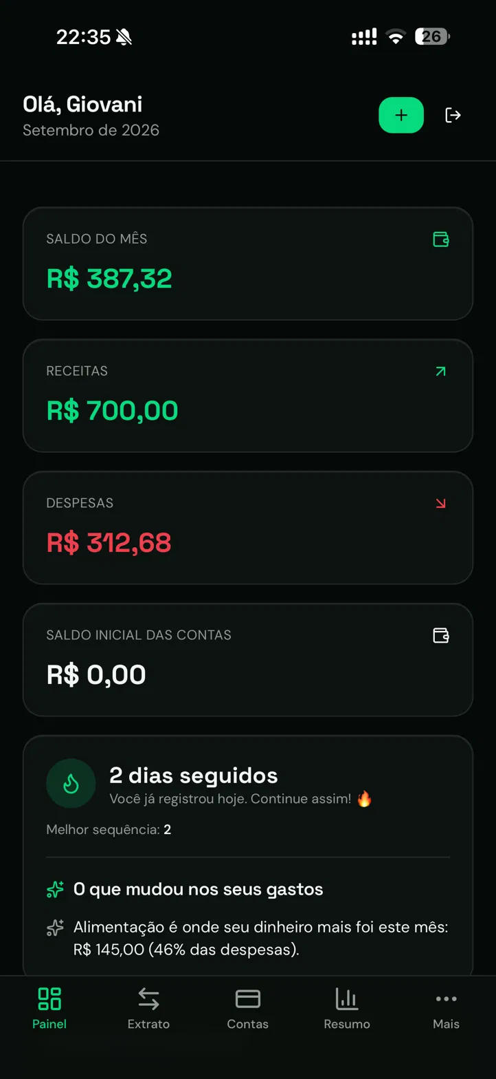 Painel do ContAI mostrando saldo, receitas e despesas do mês